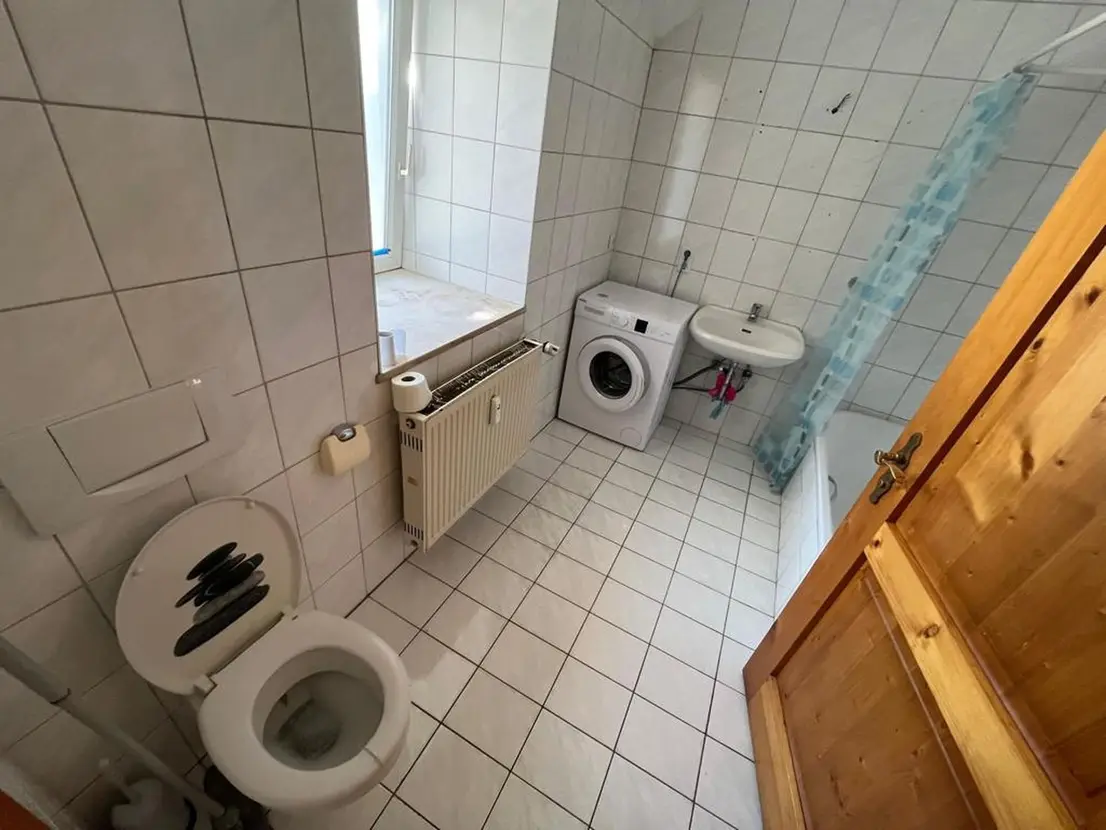 Maison spacieuse avec stationnements privés à Noisy-le-Sec